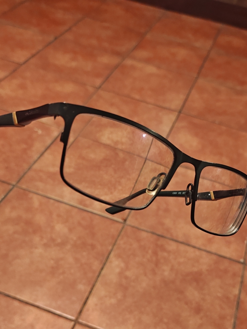 Columbia Men's Rectangular Metal Frame Glasses in Black